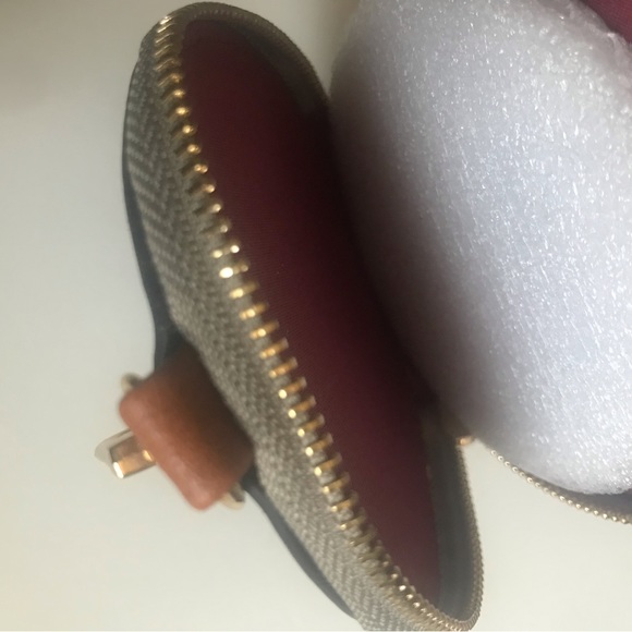 NWOT Butterfly Coin Purse - Picture 4 of 4